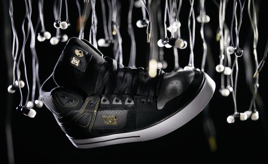 dc shoes with skulls