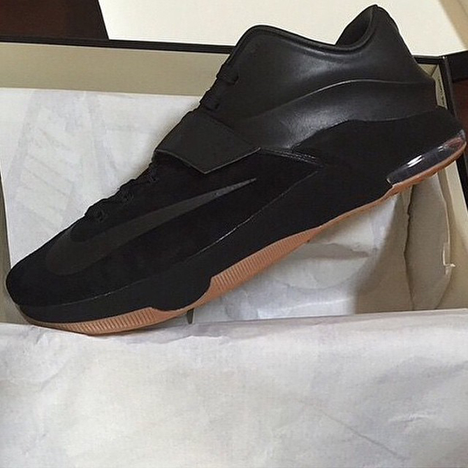 kd 7 Black