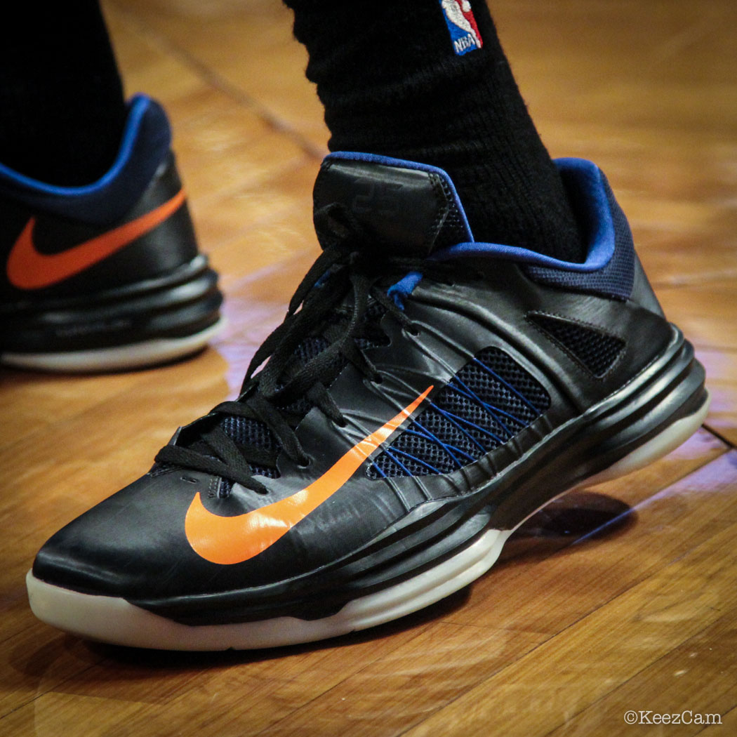 Thabo Sefolosha wearing Nike Hyperdunk 2012 Low