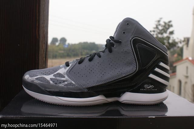 Derrick rose shoes gray on sale