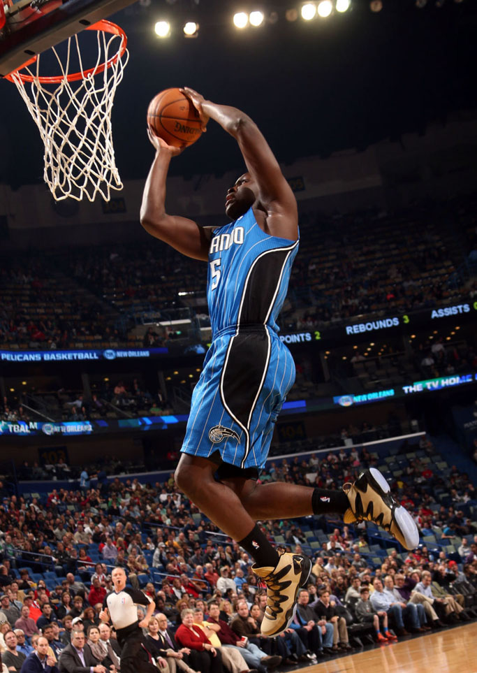 Victor Oladipo wearing Air Jordan XX8 SE Awards Season