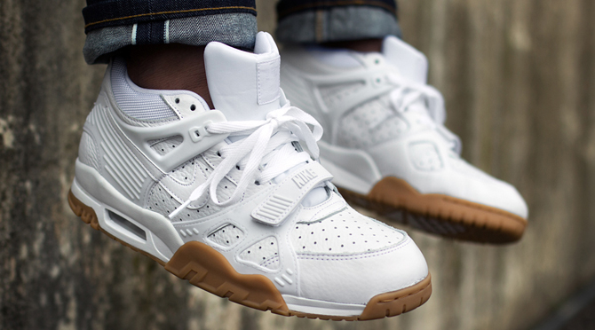 nike air trainer 3 white