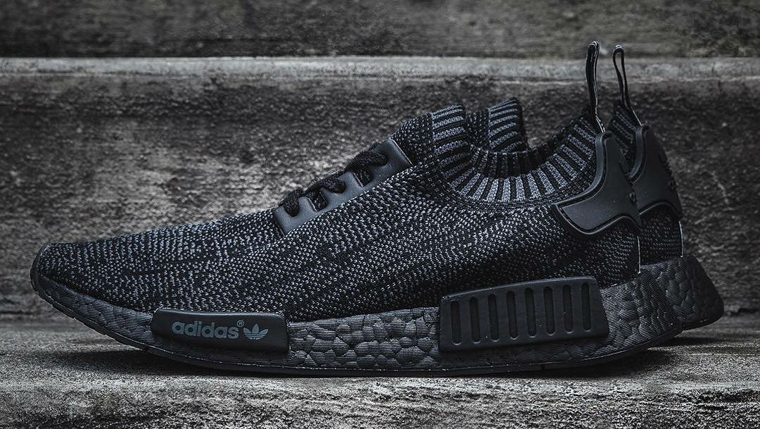 adidas nmd r1 primeknit pitch black