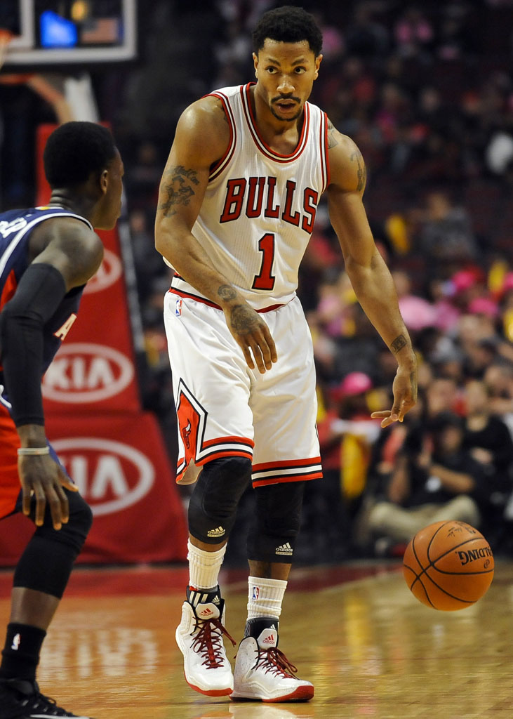 Derrick Rose wearing adidas D Rose 5 Boost Home (4)