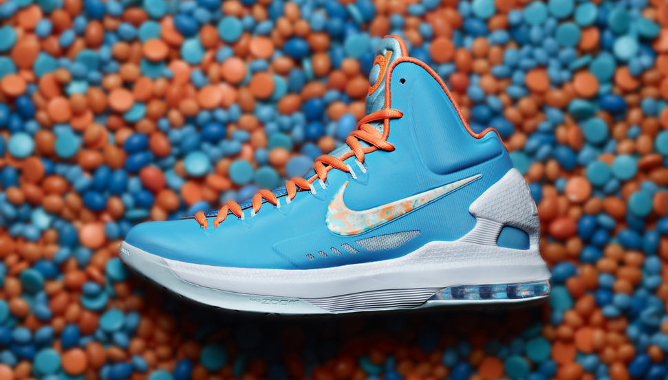 Nike Basketball 2013 Easter Collection // LeBron X Low, Kobe 8 System ...