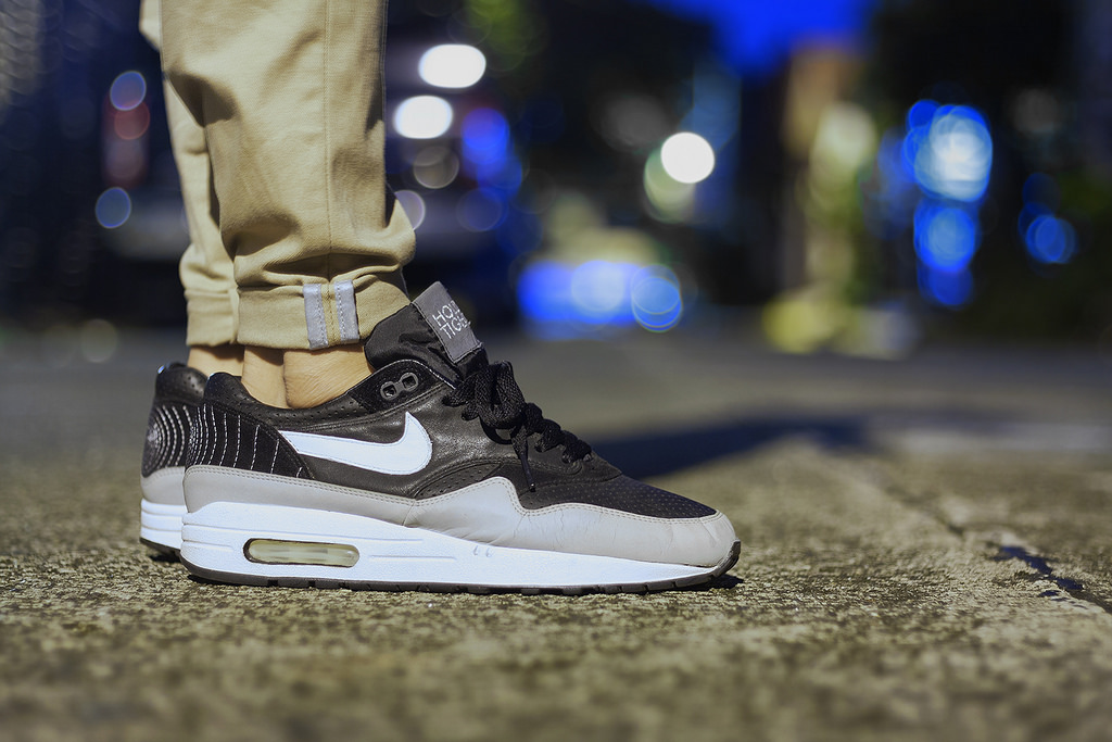 nike air max 1 hold tight ben drury