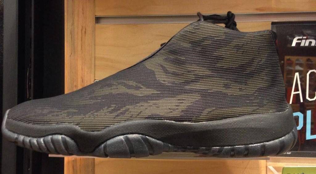 Air Jordan Future Black/Black-Gold Release Date 656503-035