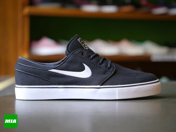 Nike sb store 2013