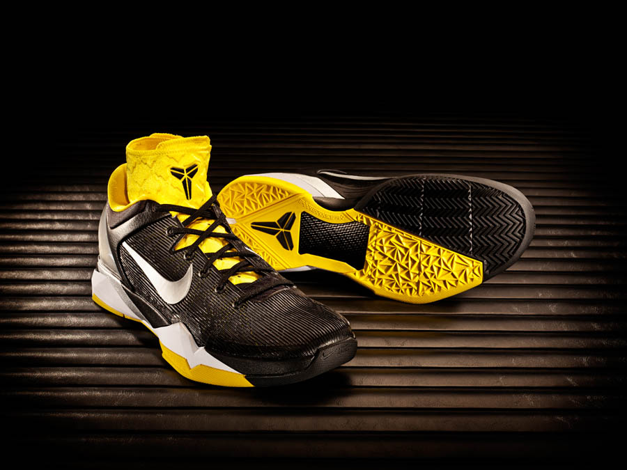 Nike Kobe VII System Supreme Strong