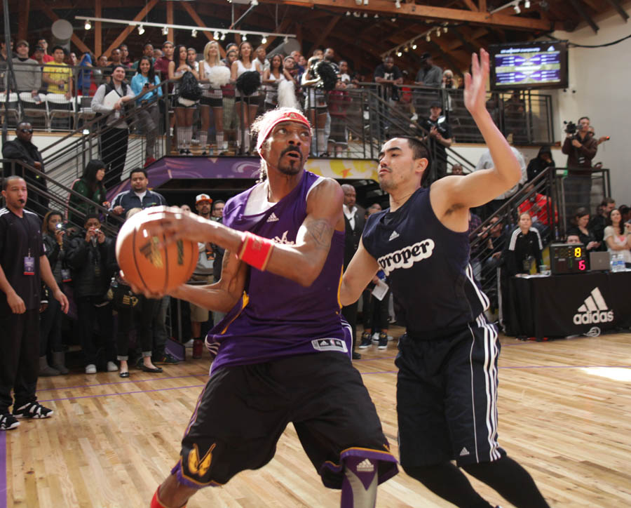 adiHOOP 3-on-3 - Snoop Dogg