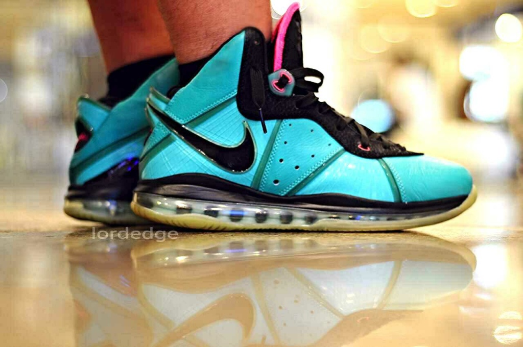 Кроссовки 8. Nike LEBRON 8 South Beach. Nike LEBRON 8. Nike LEBRON South Beach. Nike LEBRON S 8.