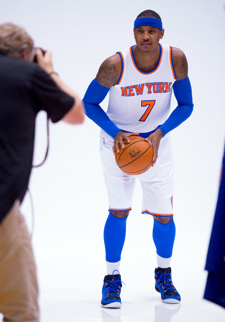 Carmelo Anthony wearing Jordan Melo M10 Knicks PE