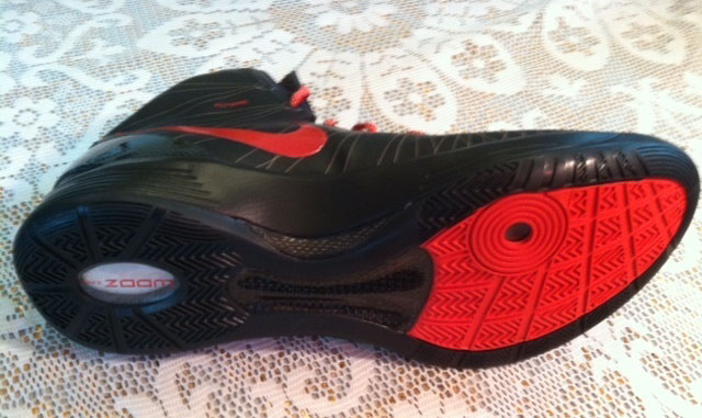 Nike Zoom Hyperdunk Elite Blake Griffin Away Black University Red PE (3)