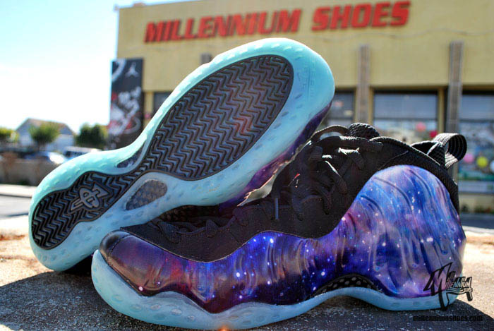 nike air foamposite galaxy