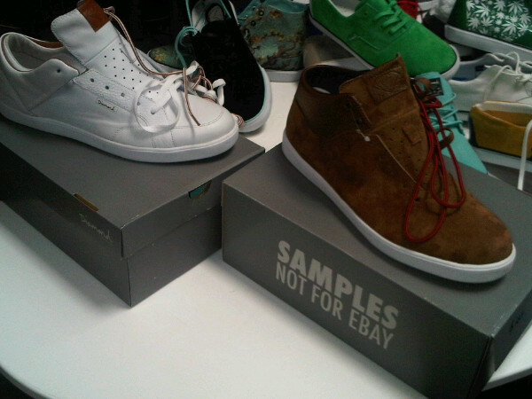 Diamond Footwear VVS White/Mocha Sole Collector