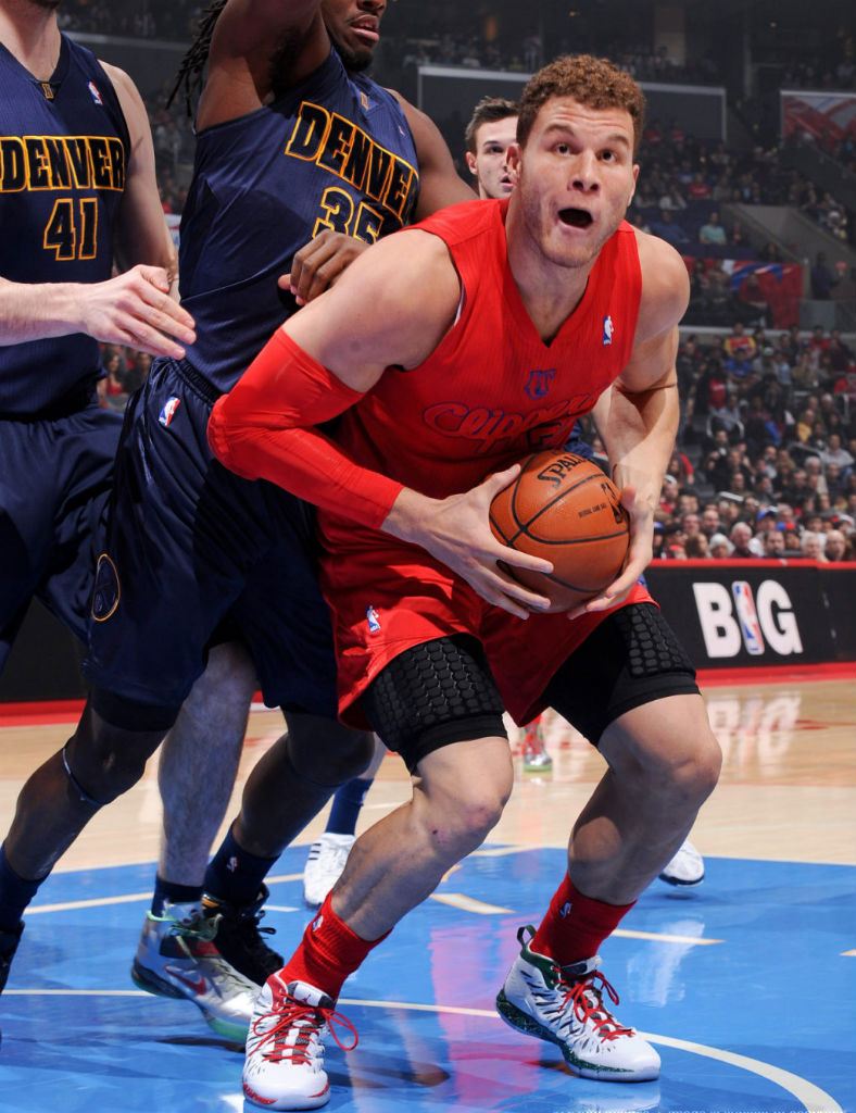 Blake Griffin wearing Jordan Super.Fly Christmas PE (6)