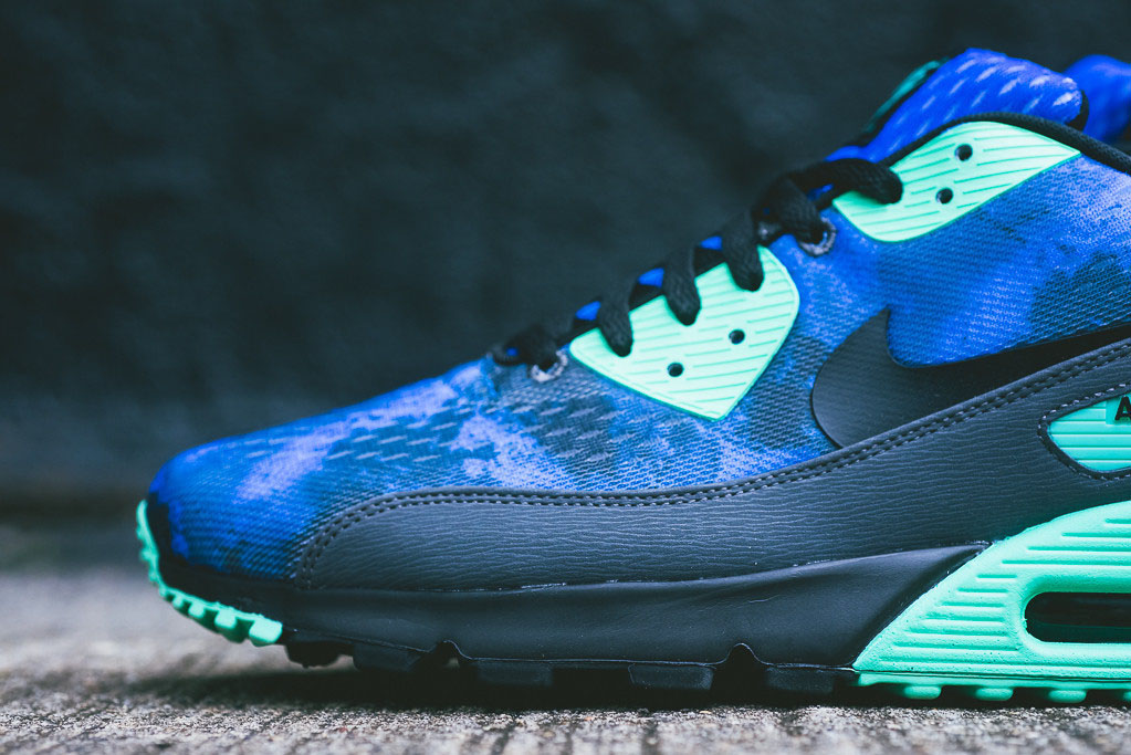 air max 90 hyper cobalt