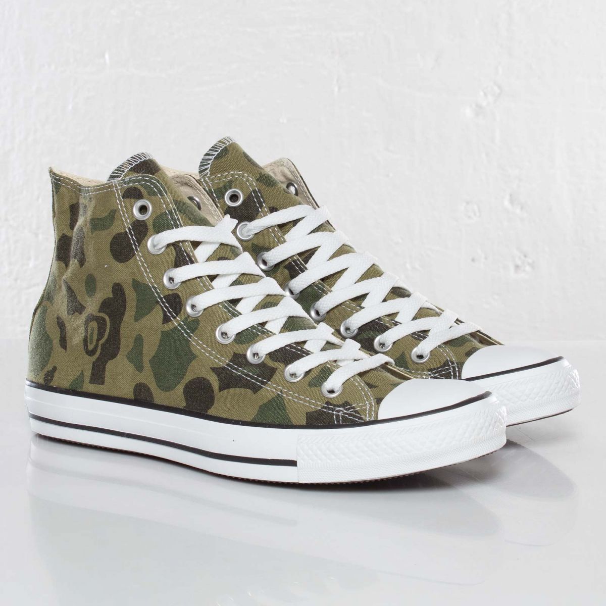 converse camo chuck taylor