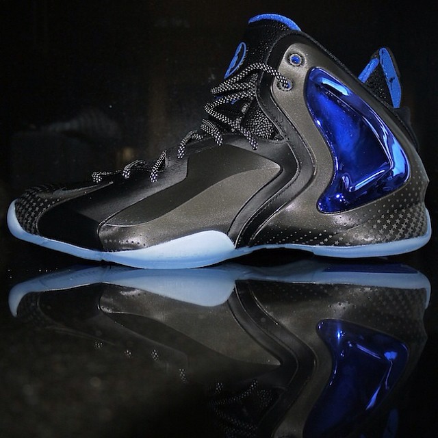 DJ Clark Kent Picks Up Nike Lil' Penny Posite Orlando Shooting Stars