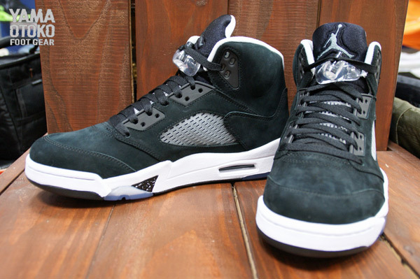 Air Jordan 5 Retro in Black Cool Grey and White