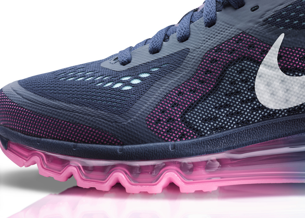 Nike Womens Air Max 2014 Engineered Mesh