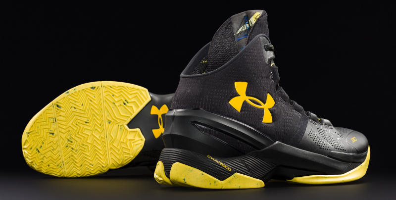 curry 2 low yellow