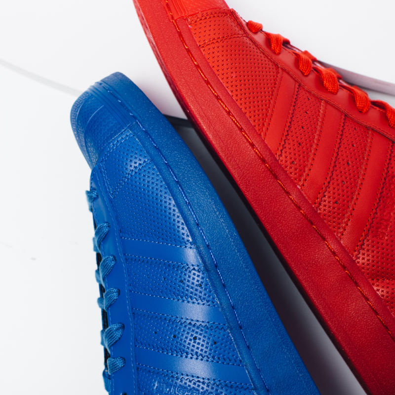 red and blue superstars