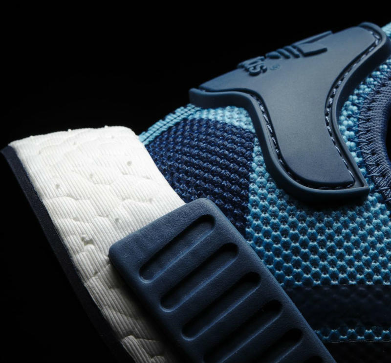 NMD_R1 Blue Geometric Camo | Sole