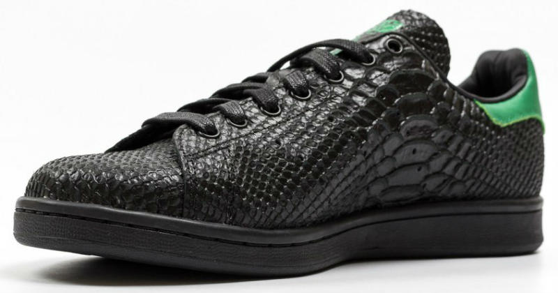 stan smith snakeskin black