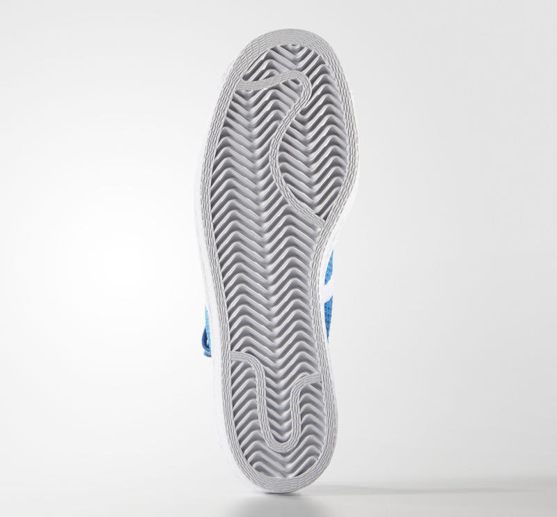 superstar primeknit women Blue