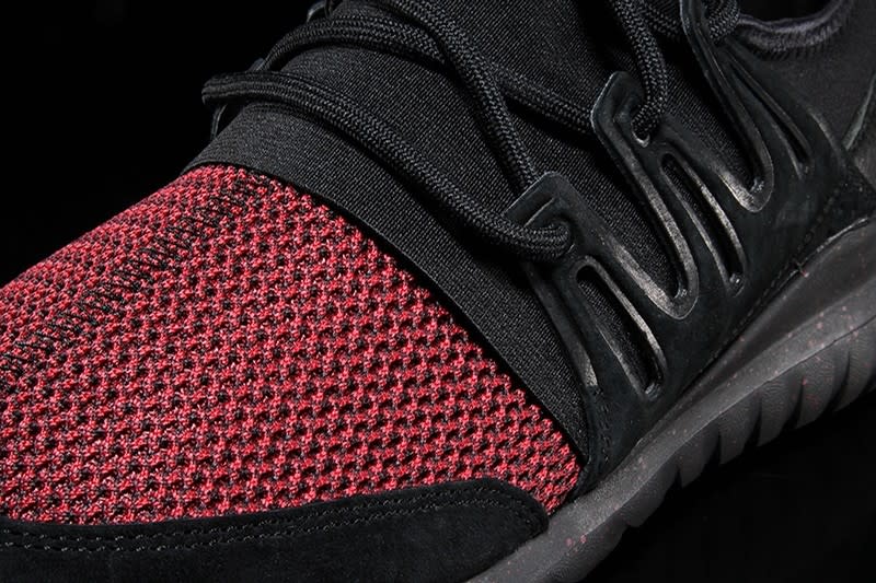 Adidas Tubular Runner Weave (Collegiate Burgundy \\ u0026 Black) End