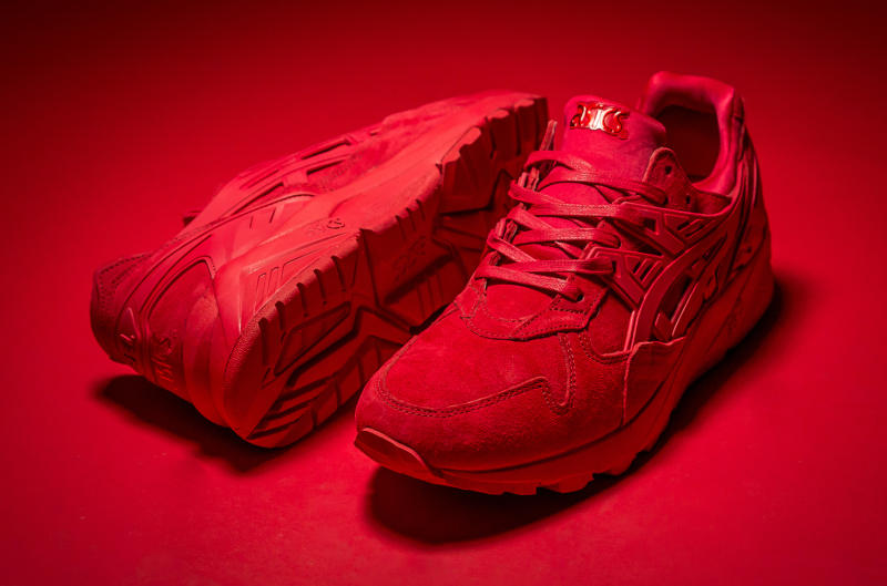 asics all red