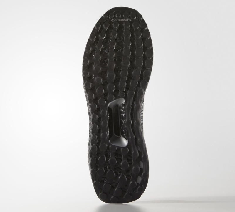 adidas ultra boost triple white black sole