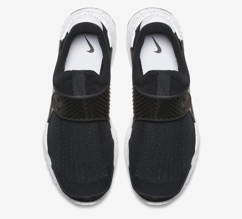Nike Sock Dart Black | Sole Collector