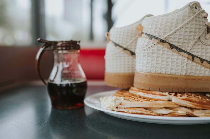 chicken and waffles dunks