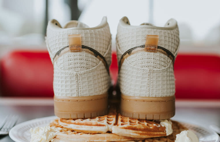 chicken and waffles nike