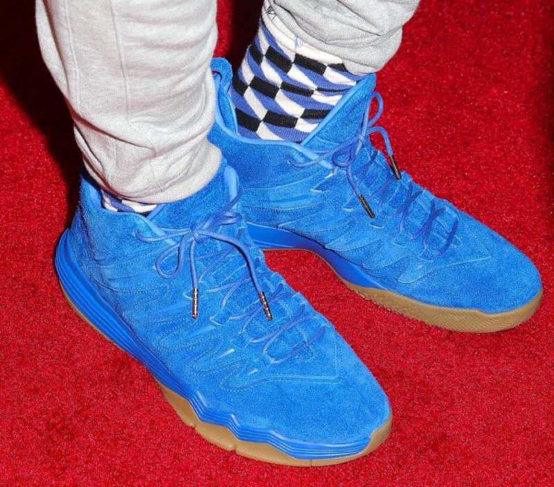 chris paul shoes blue