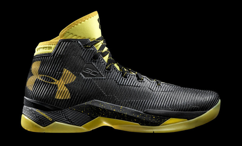 curry 2.5 yellow men