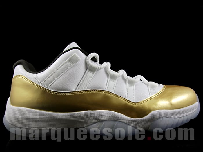 Air Jordan 11 Low Closing Ceremony Sole Collector