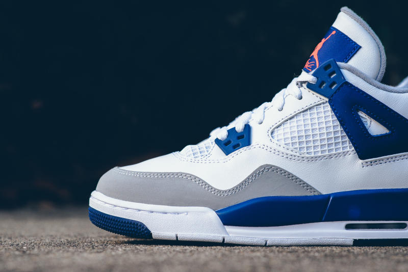 Air Jordan 4 White Orange Blue | Sole 