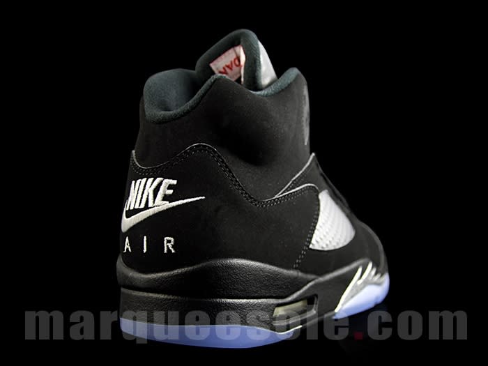 This Air Jordan 5 Black Metallic Silver Debuts In 2016 •