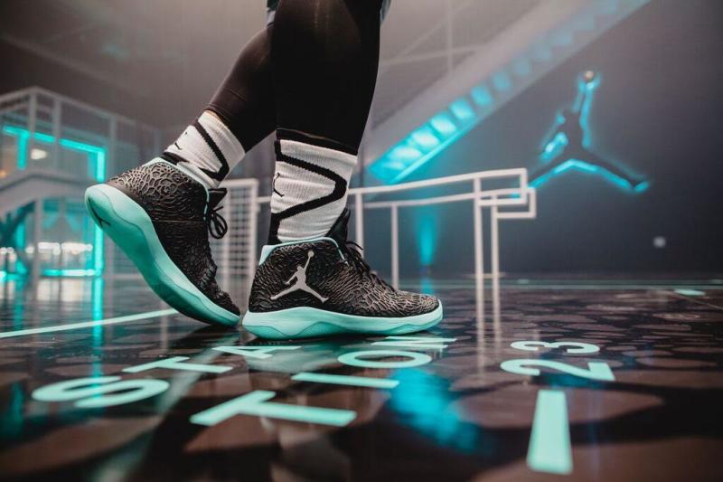 jordan ultra fly 2 on feet