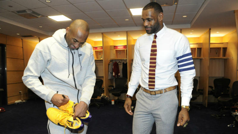 kobe gave lebron shoes