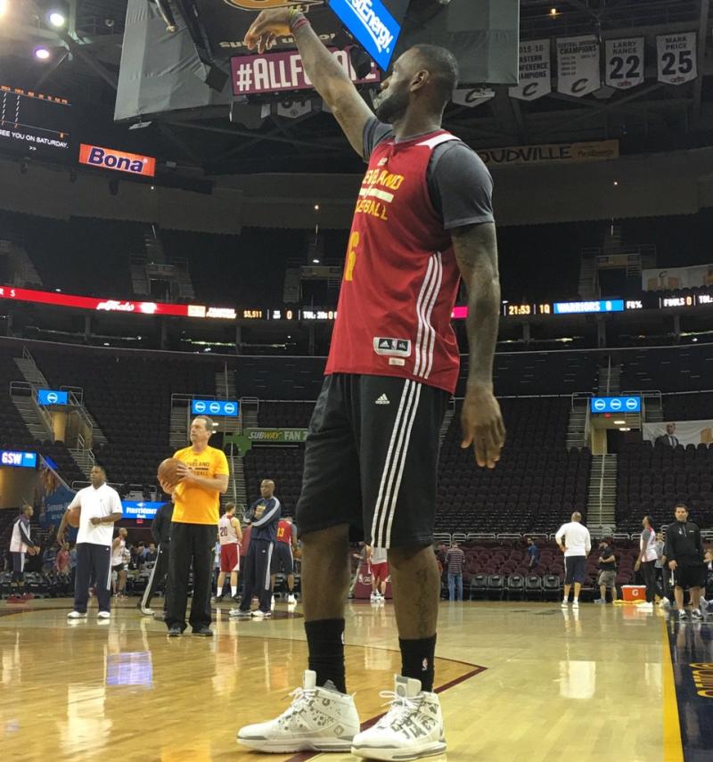 LeBron James Wearing LeBron 3 Finals 