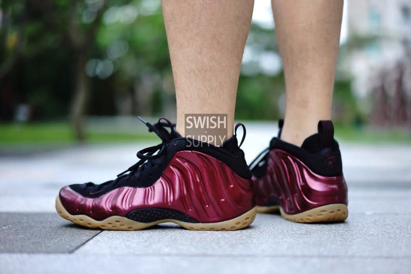 maroon foamposites