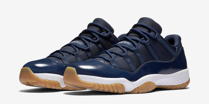 jordan 11 blue gum sole