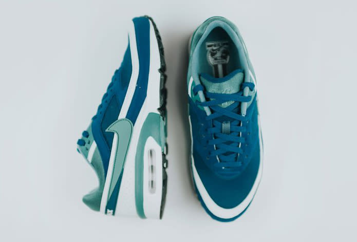 Nike air max classic bw 2024 2019