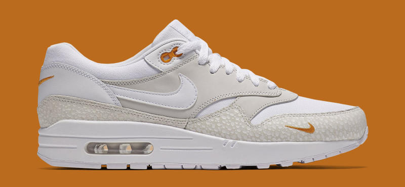 nike air max 1 safari white kumquat prm