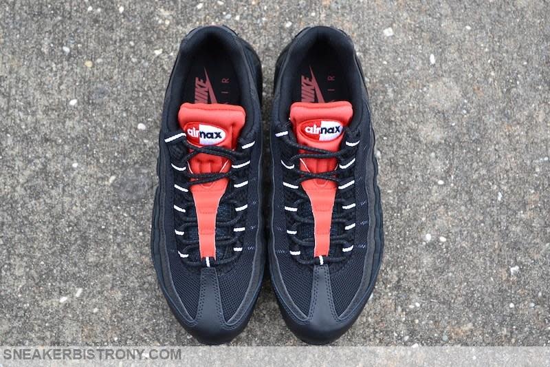 air max 95 black challenge red