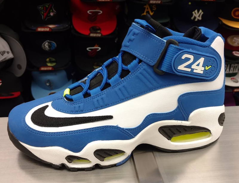 air griffey max 1 volt